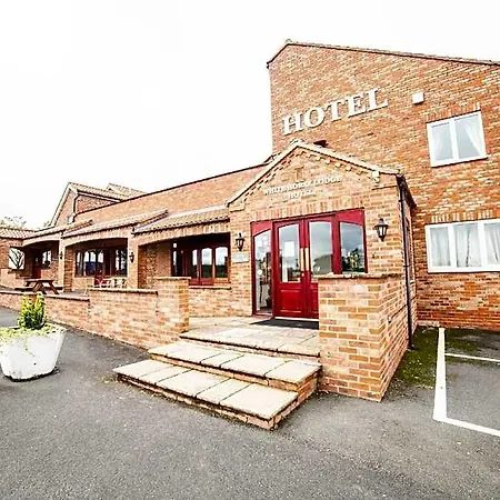 Oyo White Horse Hotel, East 3*