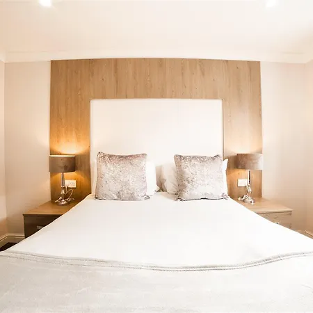 酒店 Oyo White Horse Hotel, East 瑟斯克